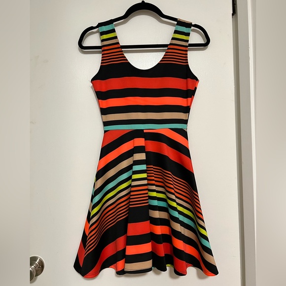 Derek Heart Striped Dress Colorful Sleeveless Dress Stretchy Juniors Size Small - Picture 3 of 7